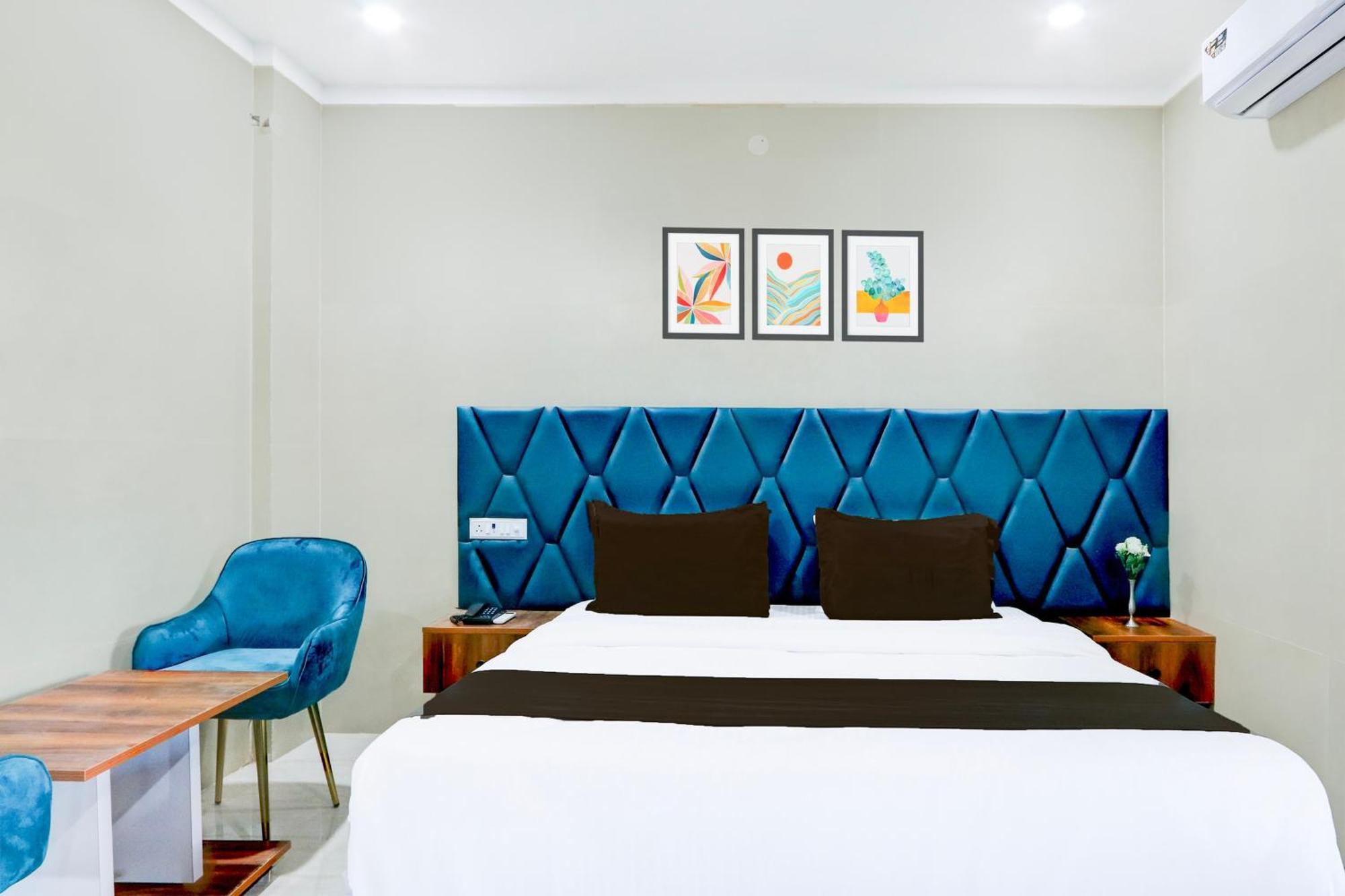 Hotel O Pr Grand Khammam Eksteriør billede