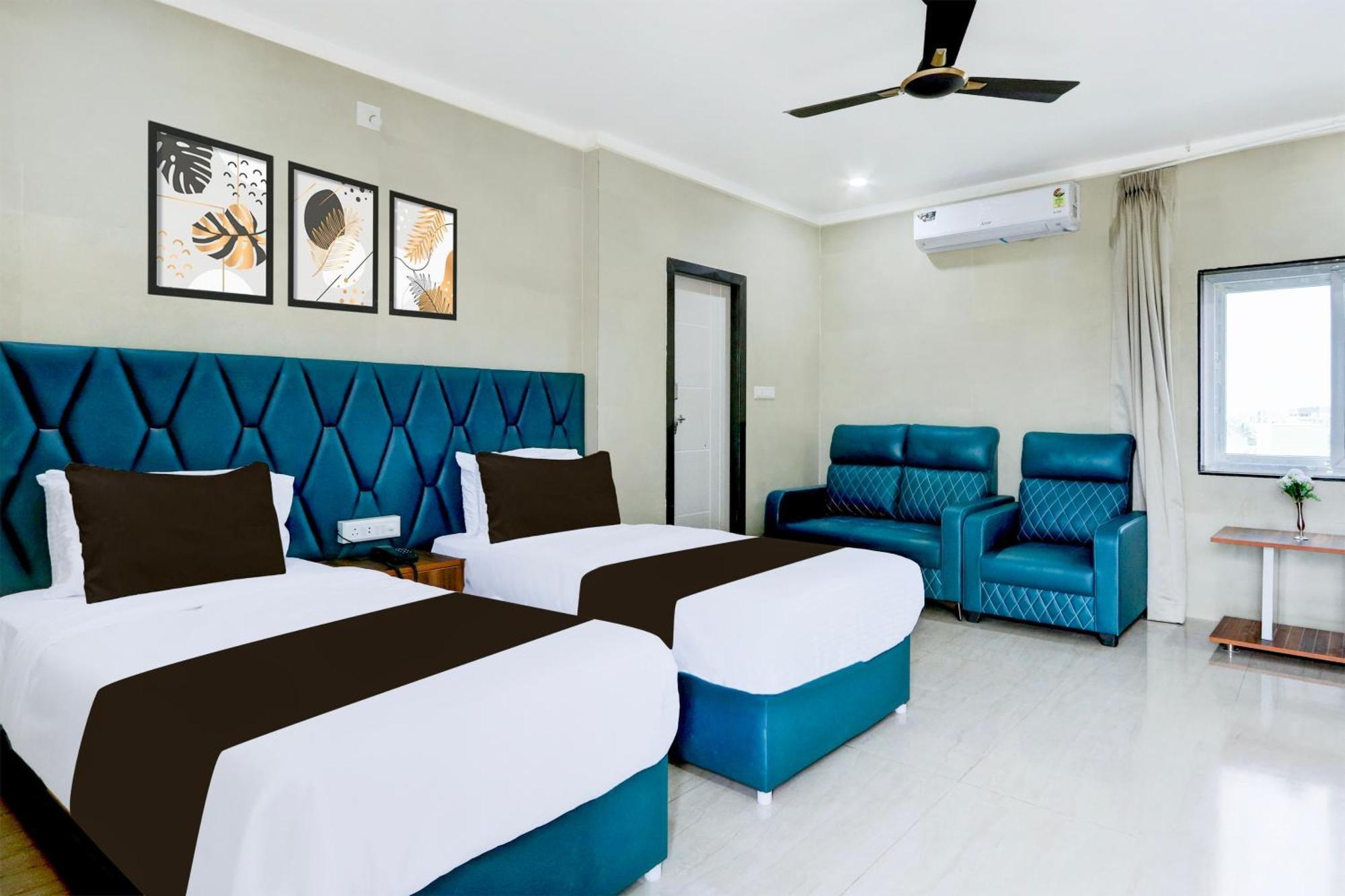 Hotel O Pr Grand Khammam Eksteriør billede