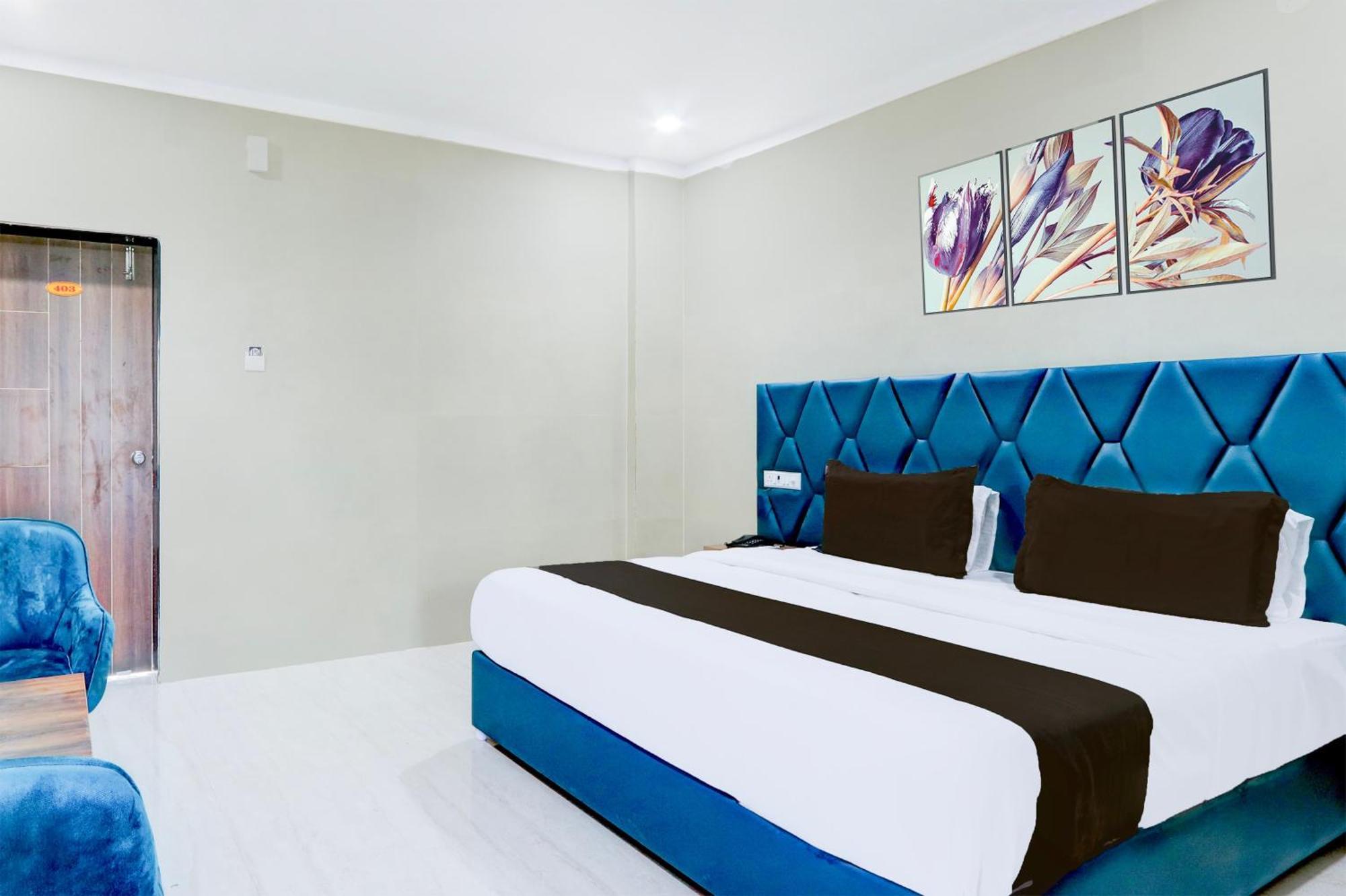 Hotel O Pr Grand Khammam Eksteriør billede