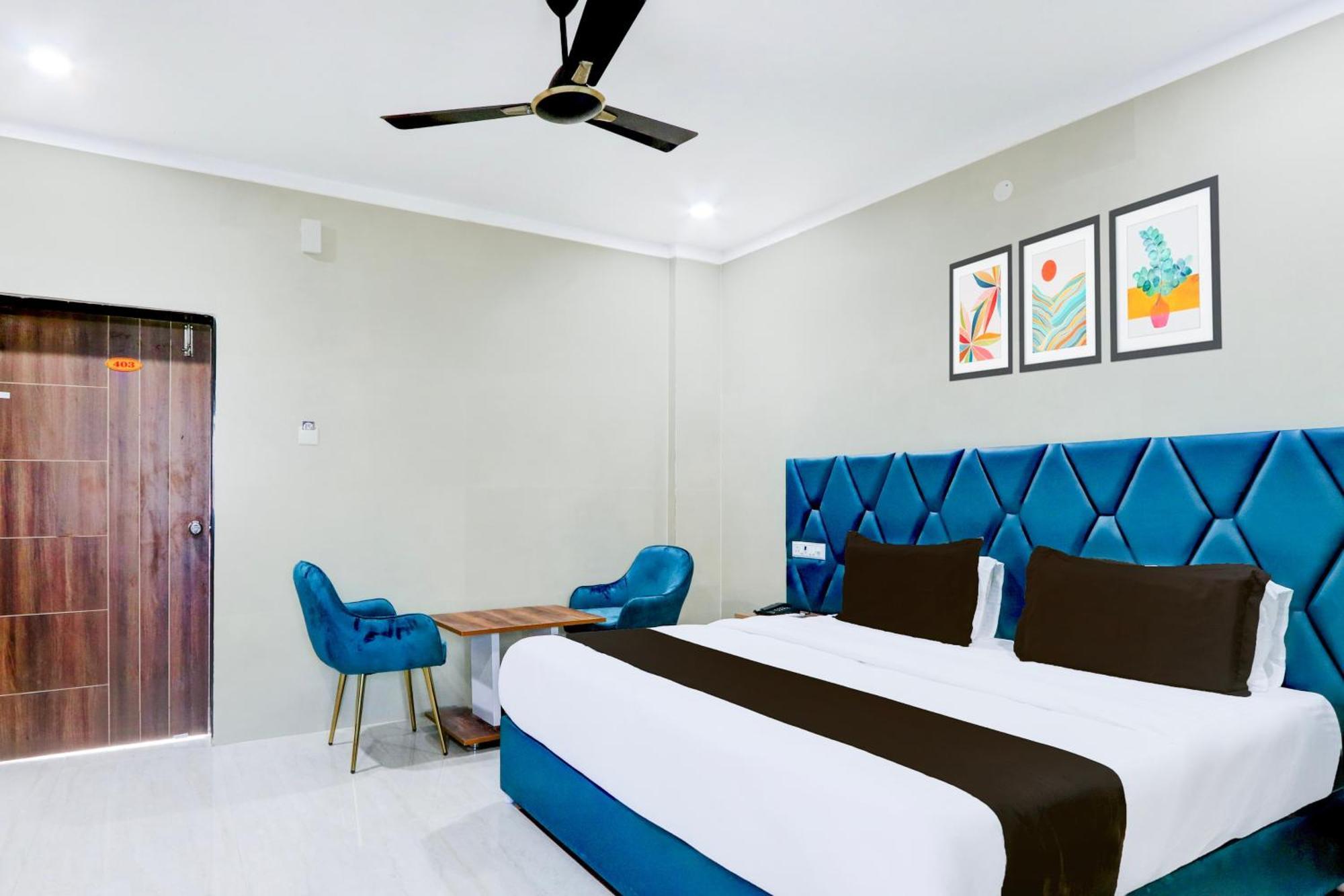 Hotel O Pr Grand Khammam Eksteriør billede